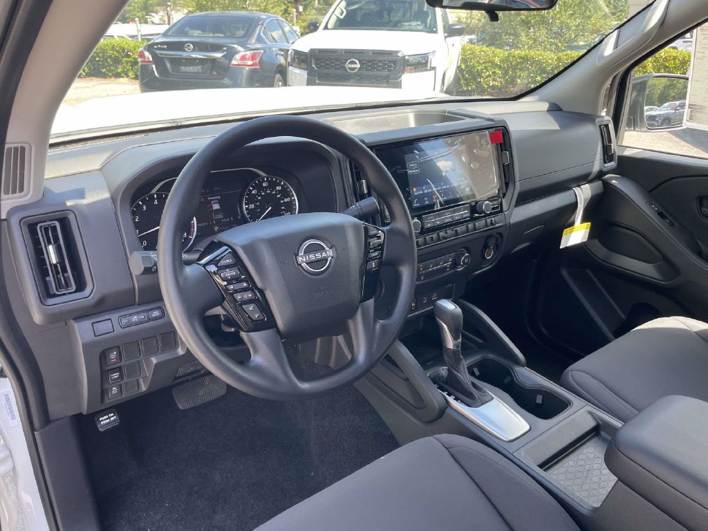 New 2027 Nissan Frontier S RWD image 9