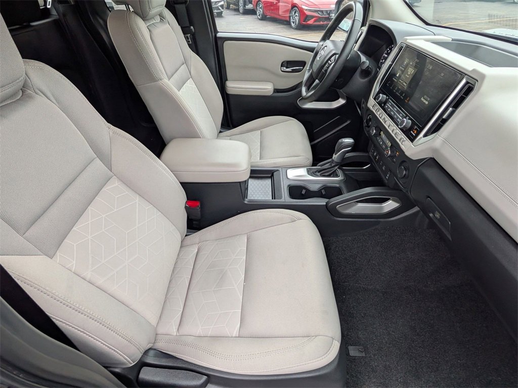 Used 2025 Nissan Frontier SV w/ SV Convenience Package image 20