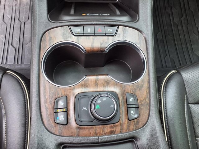 Used 2023 GMC Acadia Denali w/ Denali Ultimate Package image 15