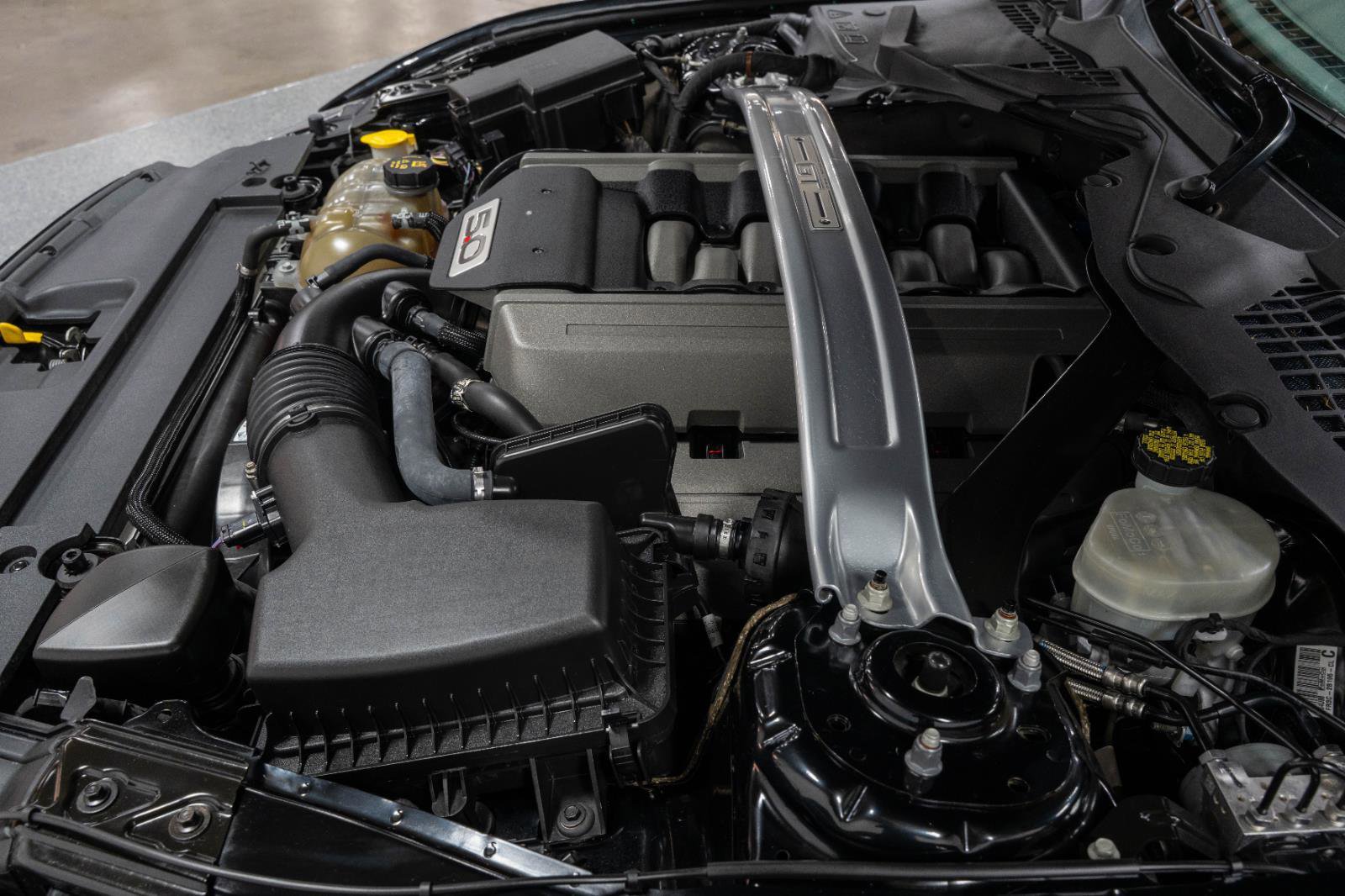 Used 2015 Ford Mustang GT Premium w/ Equipment Group 401A image 45