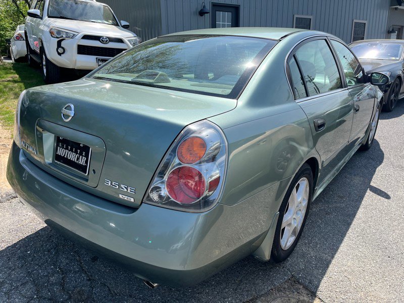 Used 2003 Nissan Altima 3.5 SE image 5