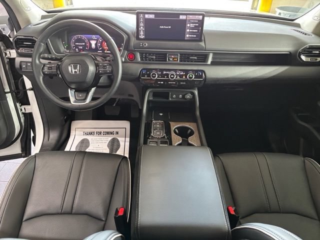 Used 2026 Honda Pilot Elite image 12