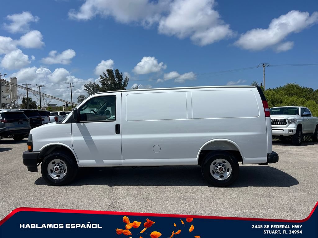New 2026 GMC Savana 2500 w/ Driver Convenience Package RWD image 4