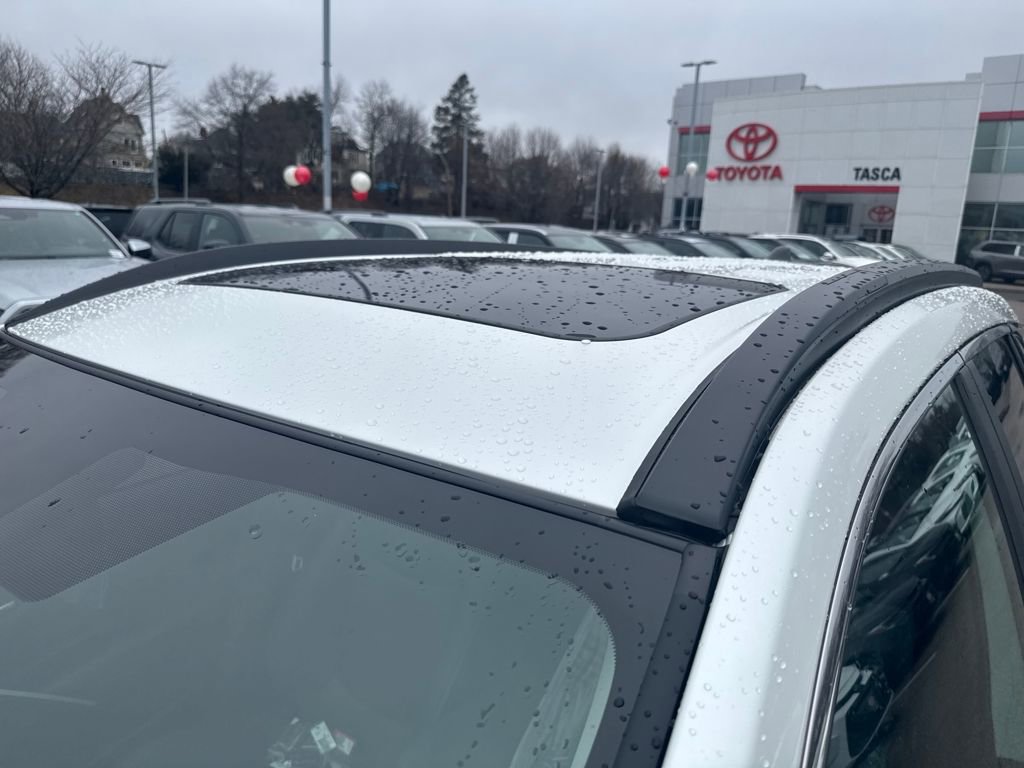 New 2026 Toyota Corolla Cross XLE image 15