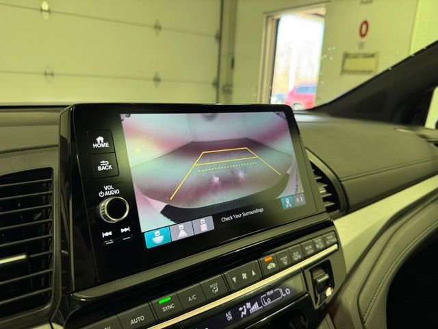 Used 2025 Honda Odyssey Sport-L image 19