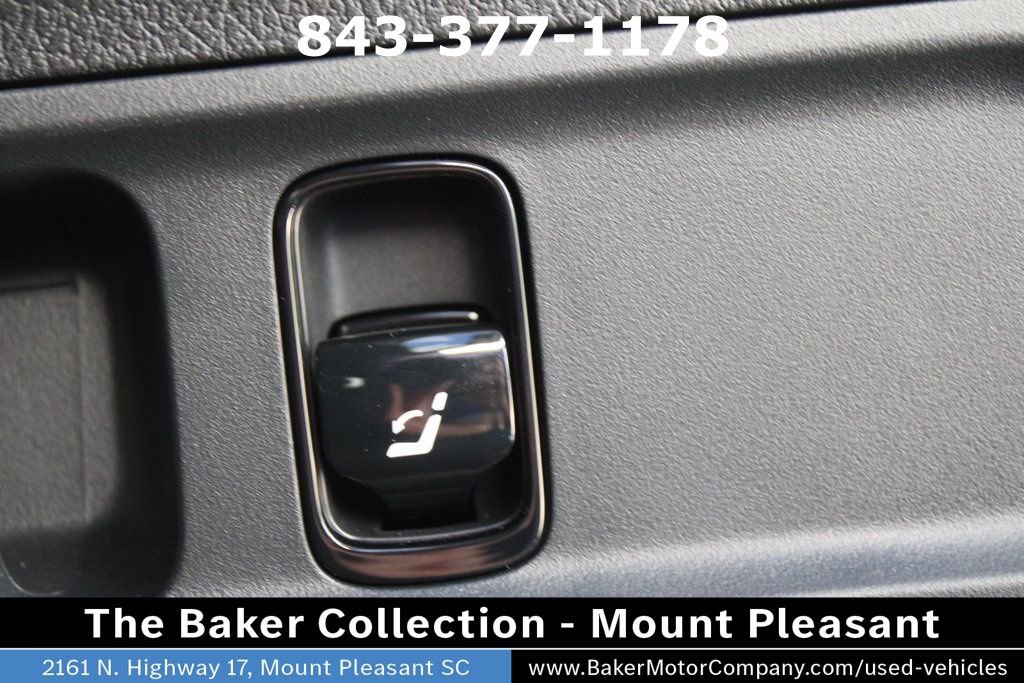 Certified 2025 Mercedes-Benz GLC 300 image 11