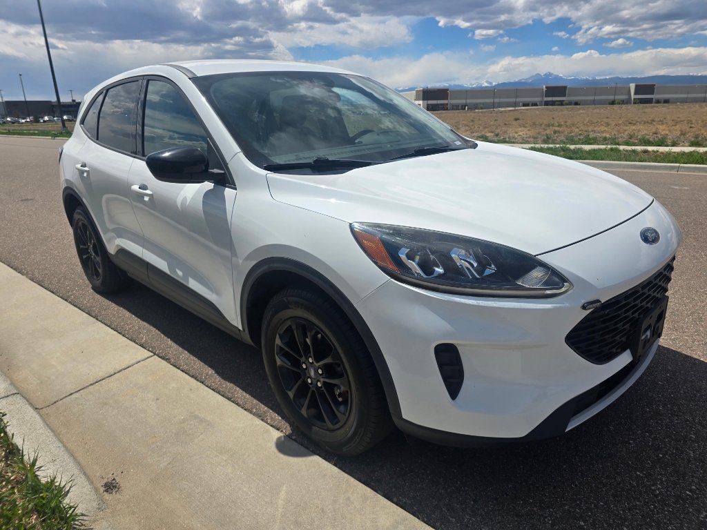 Used 2020 Ford Escape SE Sport image 7