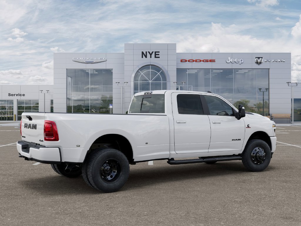 New 2026 RAM 3500 Laramie AWD/4WD image 4