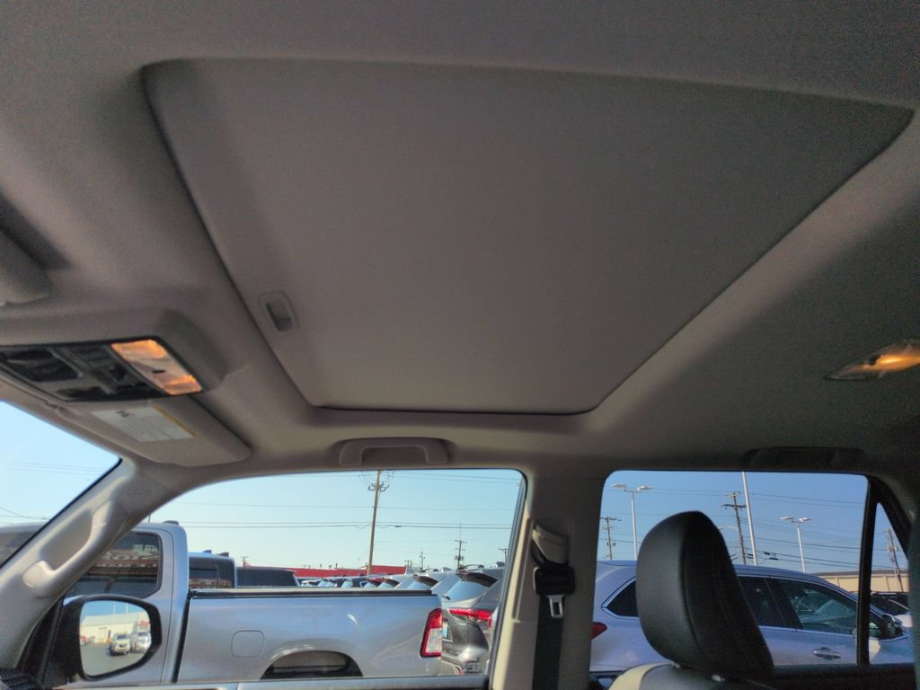 Certified 2024 Toyota 4Runner SR5 Premium w/ Moonroof Package AWD/4WD image 21