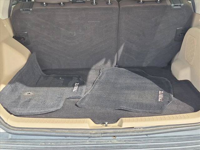 Used 2008 MAZDA Tribute s Touring w/ Cargo Area Cover Pkg AWD/4WD image 6