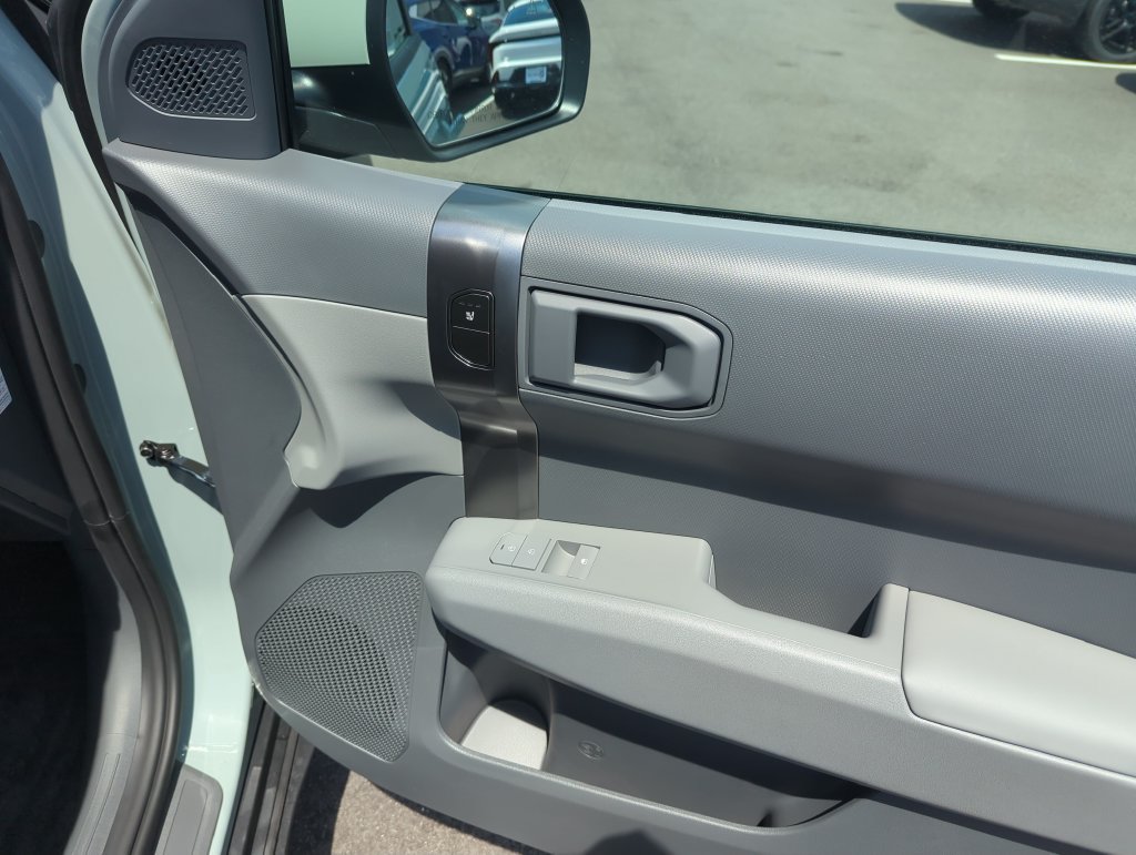 New 2027 Kia EV3 Wind FWD image 33