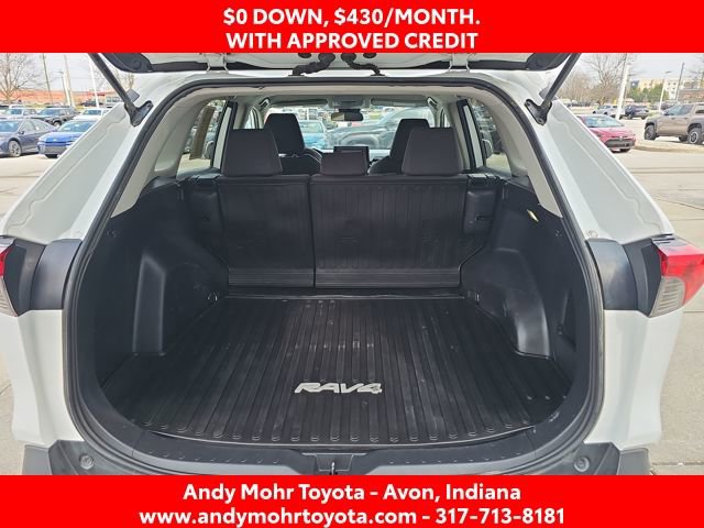 Used 2022 Toyota RAV4 LE FWD image 26