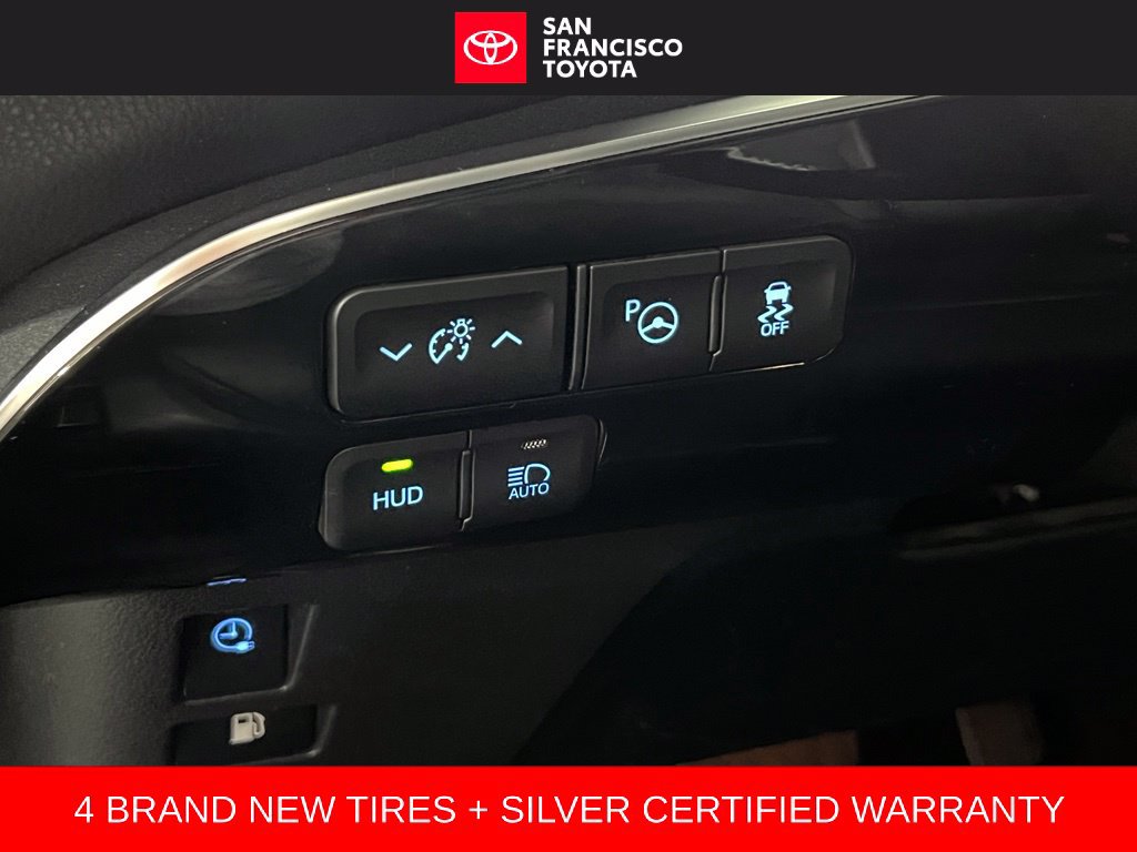 Certified 2017 Toyota Prius Prime Advanced FWD image 35