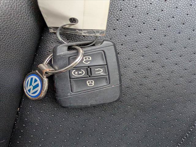 Certified 2022 Volkswagen Tiguan SE AWD/4WD image 39