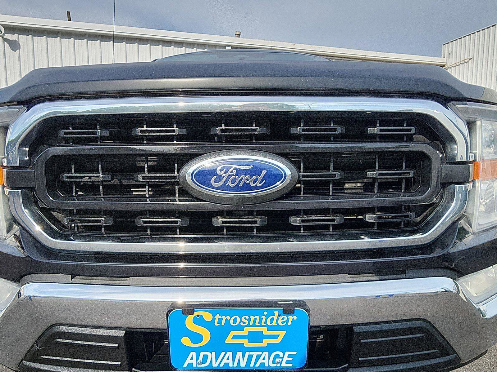 Used 2021 Ford F150 XLT w/ Trailer Tow Package AWD/4WD image 14