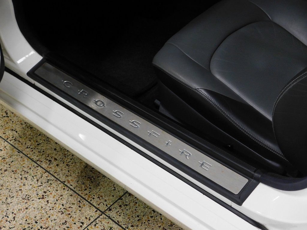 Used 2005 Chrysler Crossfire Limited RWD image 47