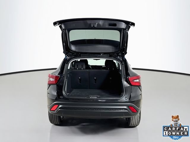 Used 2025 Chevrolet Trax LS w/ LS Convenience Package FWD image 25