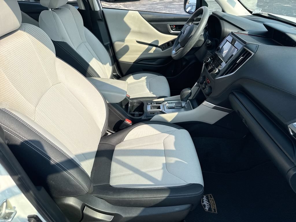 Used 2022 Subaru Forester AWD/4WD image 27