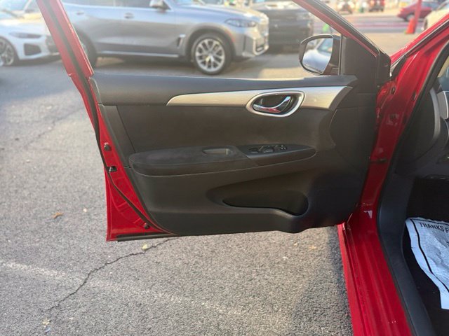 Used 2015 Nissan Sentra SR FWD image 9