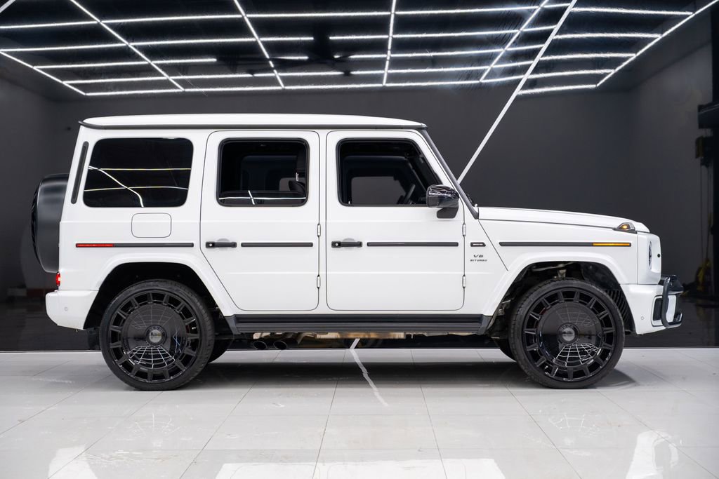 Used 2025 Mercedes-Benz G 63 AMG 4MATIC image 9