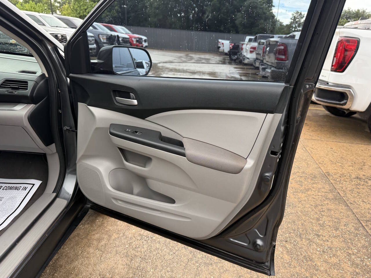 Used 2014 Honda CR-V LX image 11