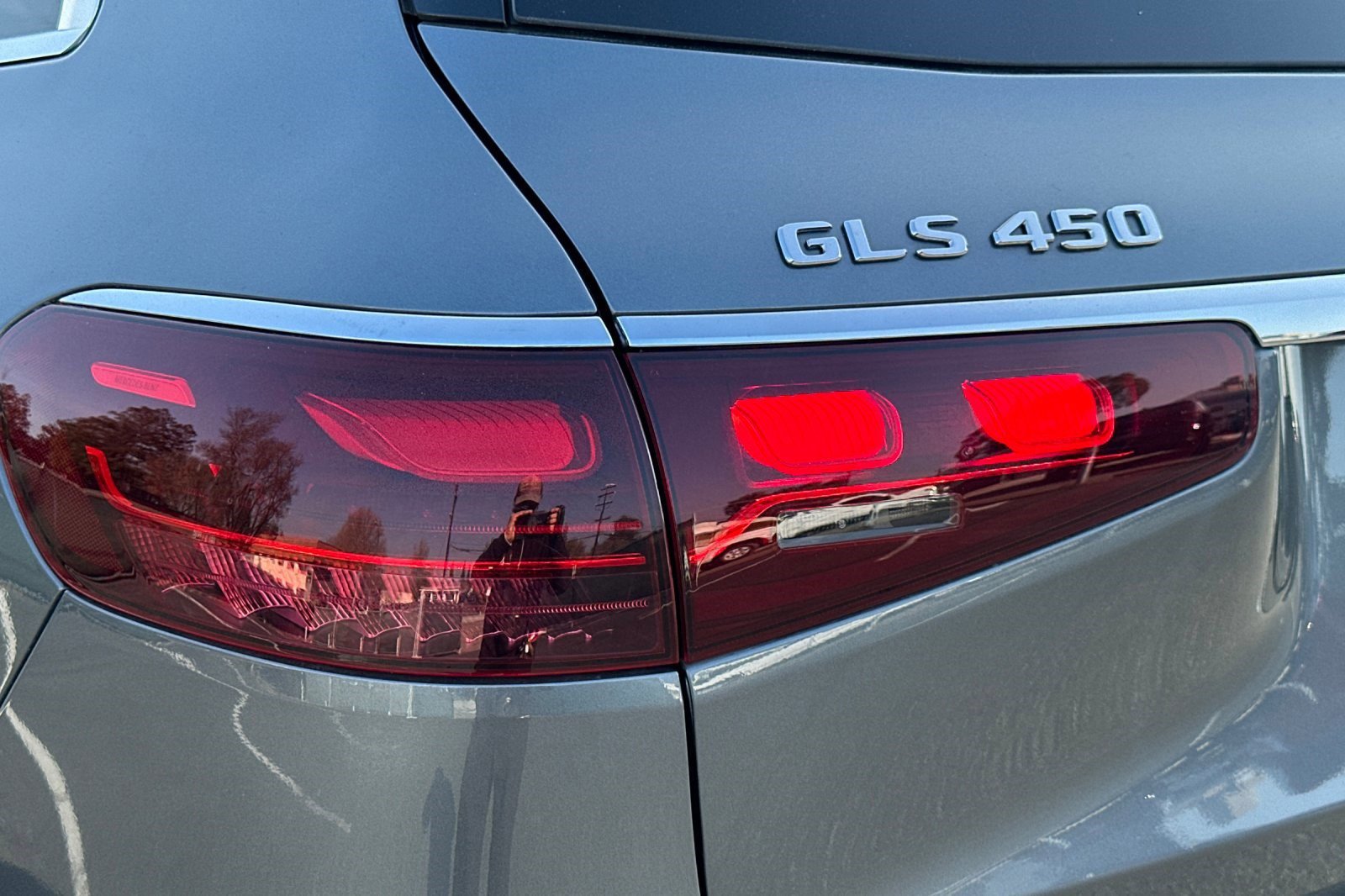 New 2025 Mercedes-Benz GLS 450 4MATIC image 12