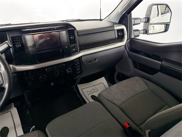 Used 2024 Ford F350 XLT image 20