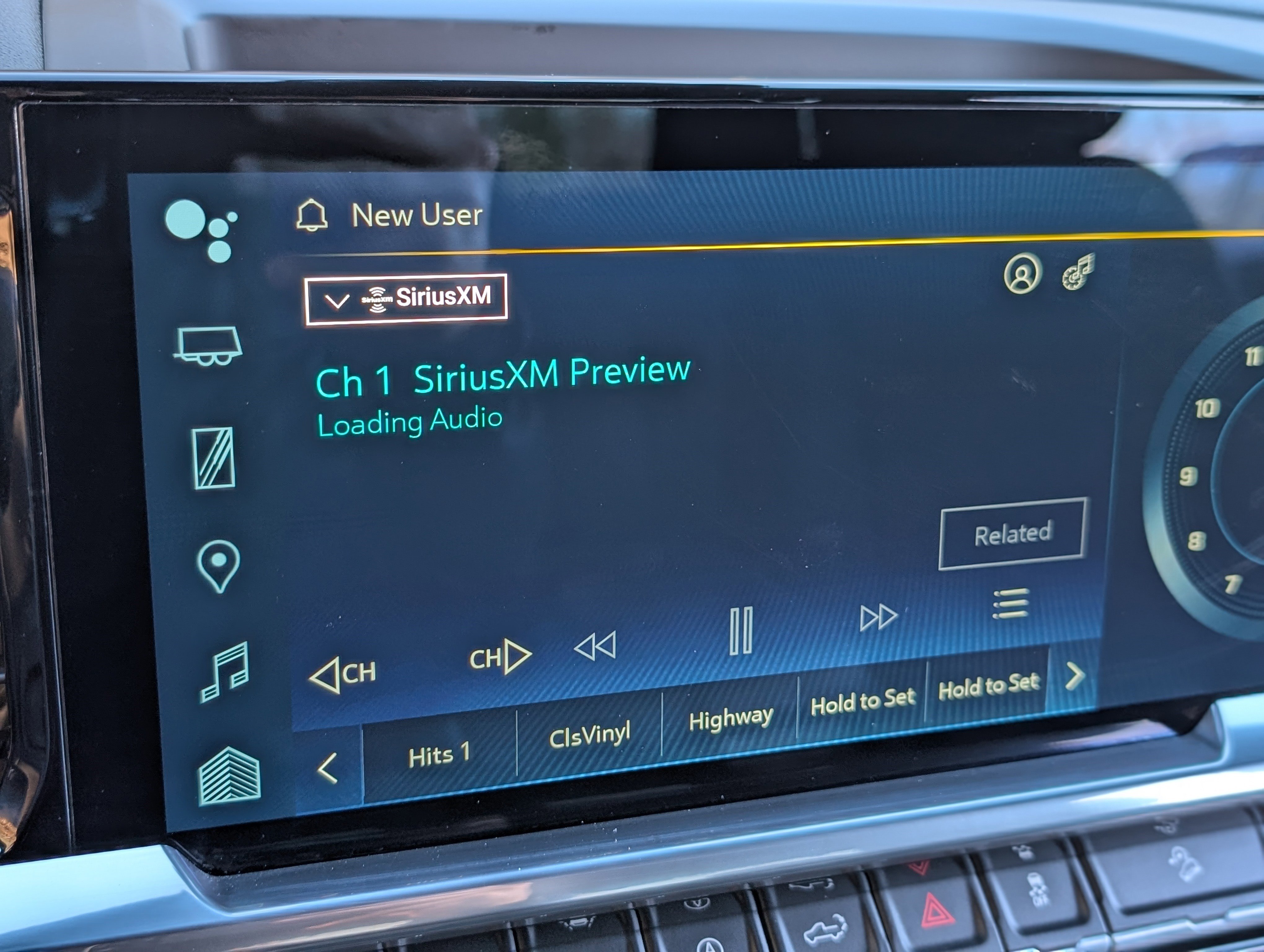 Used 2022 Chevrolet Silverado 1500 RST w/ Z71 Off-Road Package image 29