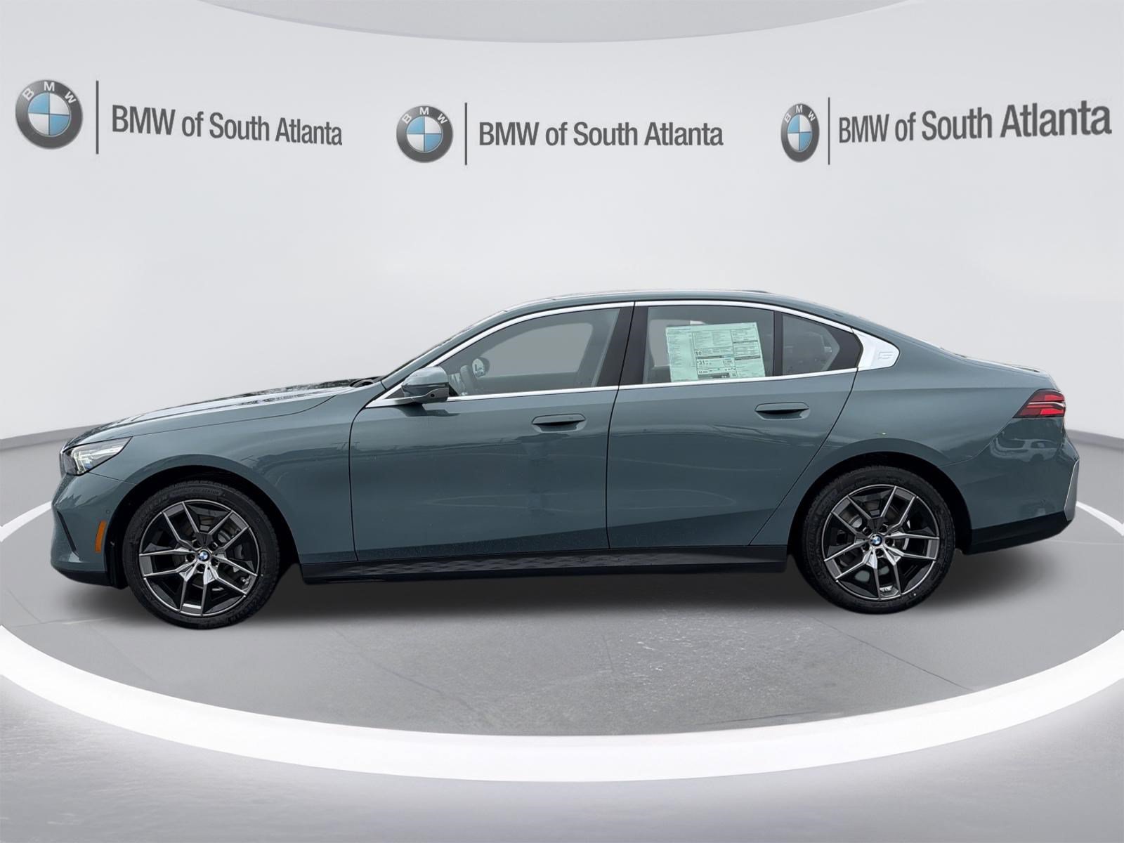 Certified 2026 BMW 530i w/ Convenience Package RWD image 21