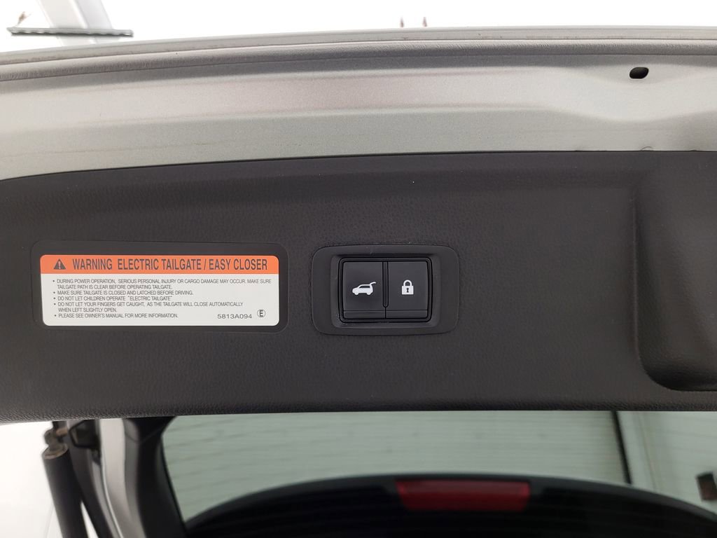 Used 2025 Mitsubishi Eclipse Cross SE image 2