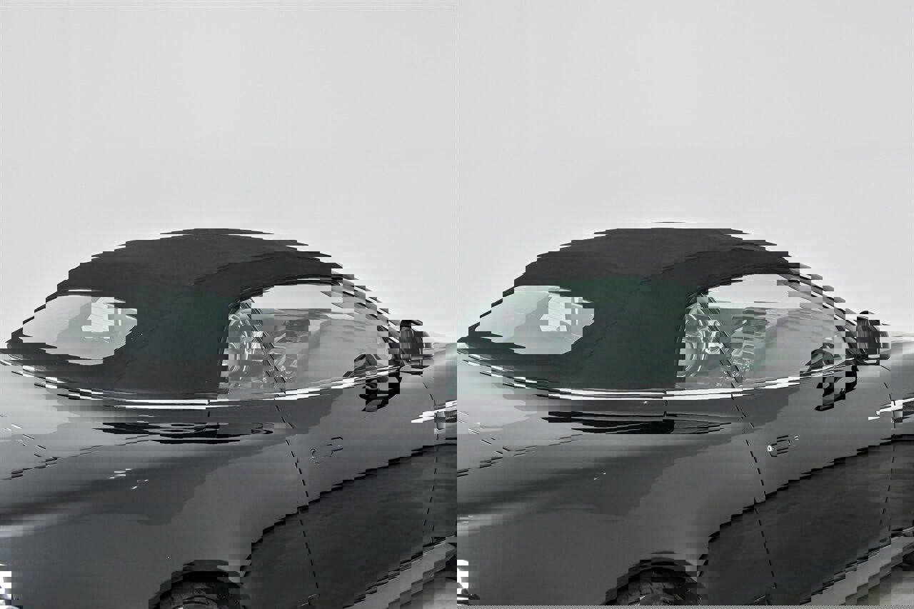 Used 2012 Aston Martin Virage Volante image 17