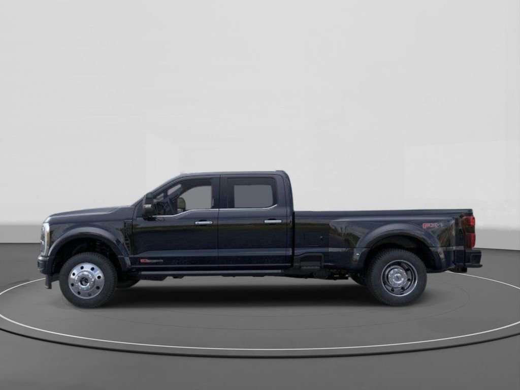 New 2026 Ford F450 Platinum image 3