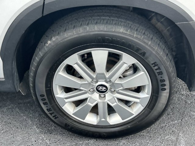 Used 2024 Hyundai Palisade SEL FWD image 14
