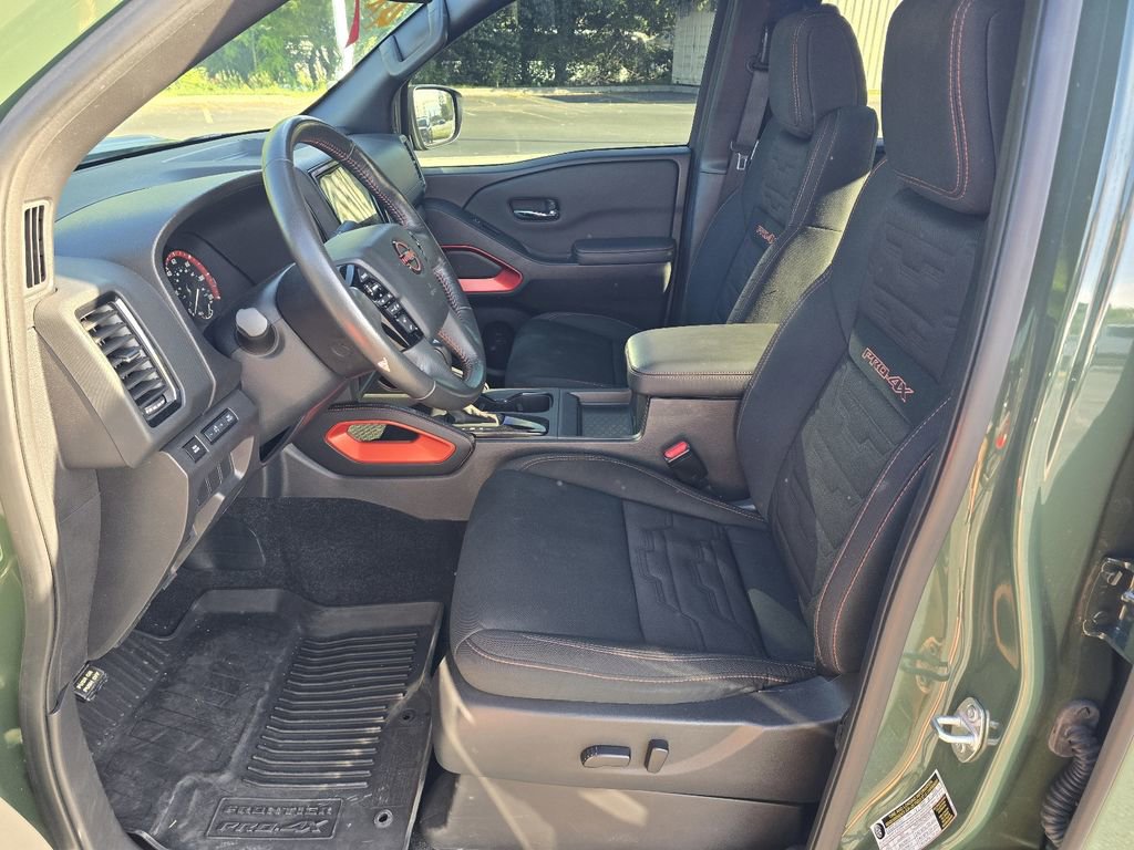 Used 2024 Nissan Frontier PRO-4X w/ Technology Package AWD/4WD image 14