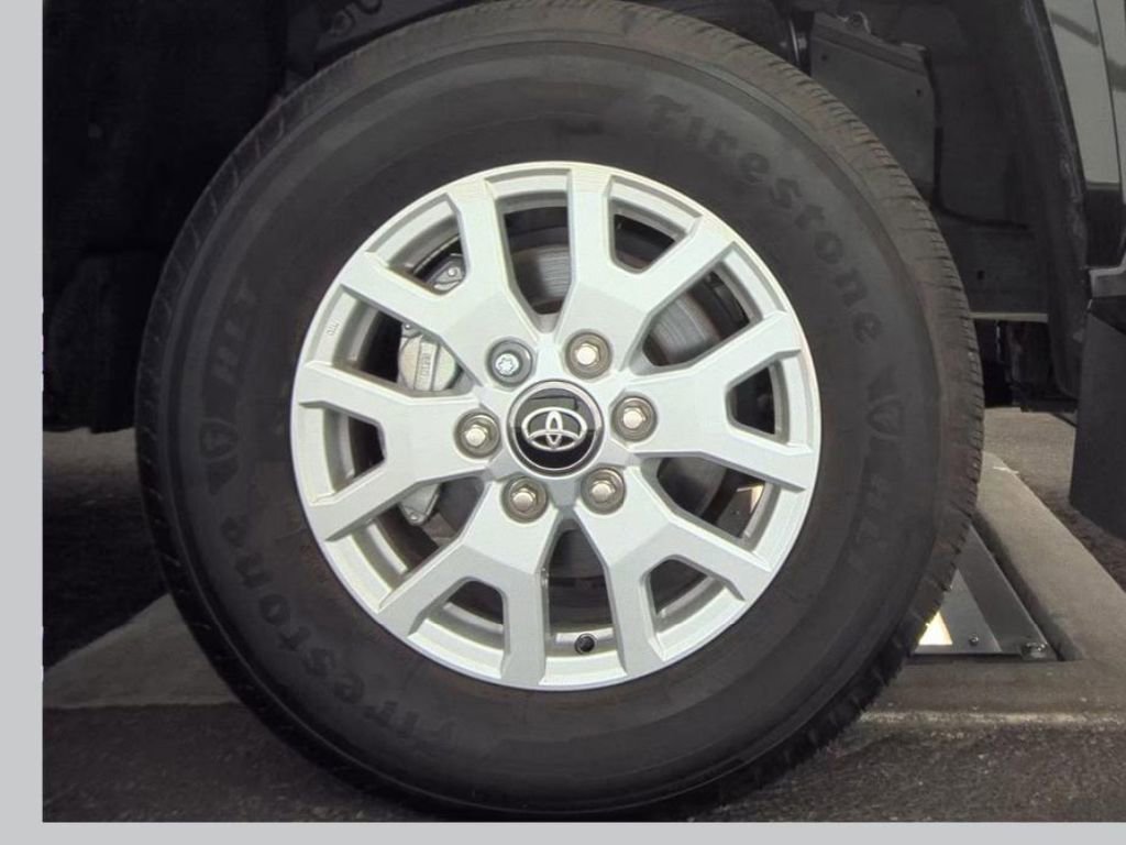 Used 2025 Toyota Tacoma SR5 image 11