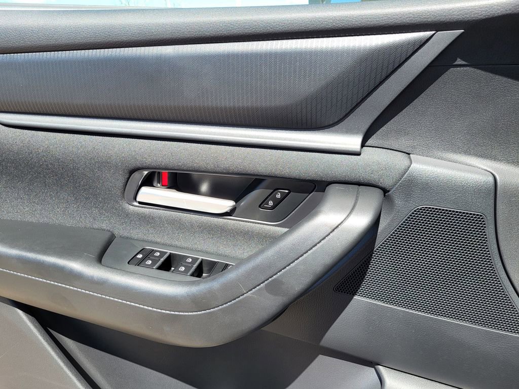 Used 2025 MAZDA CX-90 3.3 Turbo w/ Select Package AWD/4WD image 14