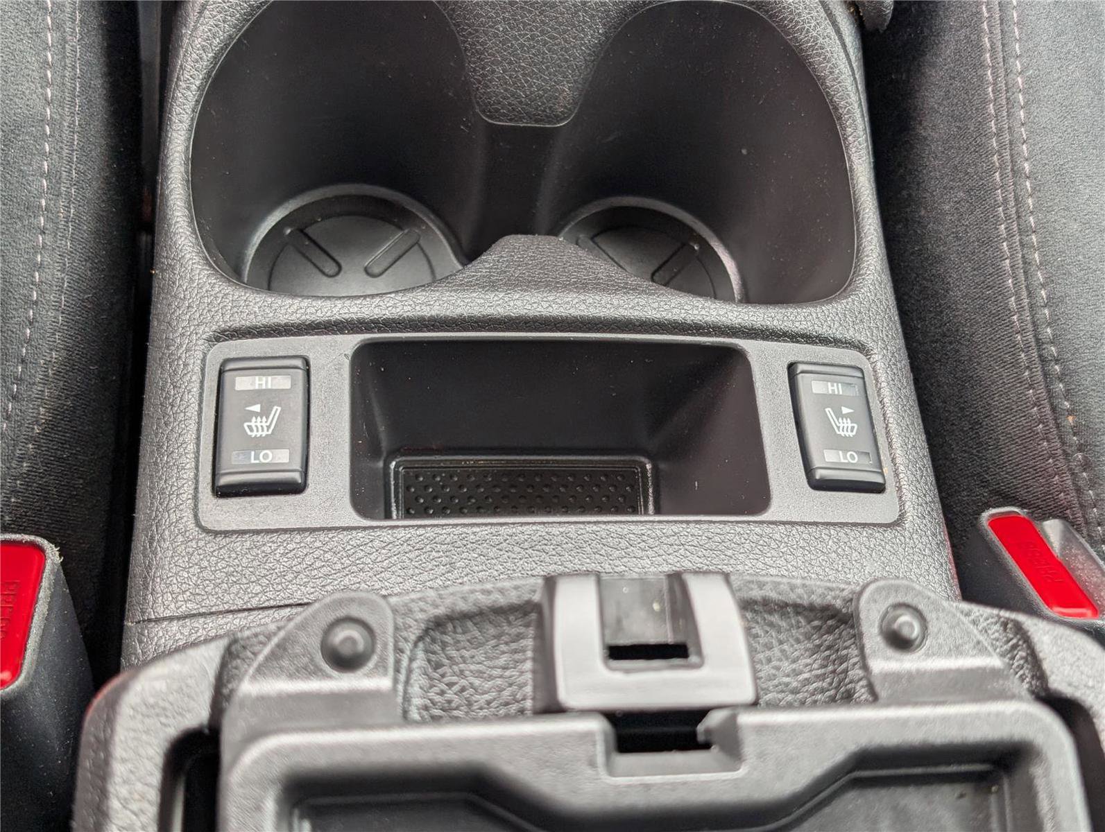 Used 2016 Nissan Rogue SV w/ SV Premium Package image 25