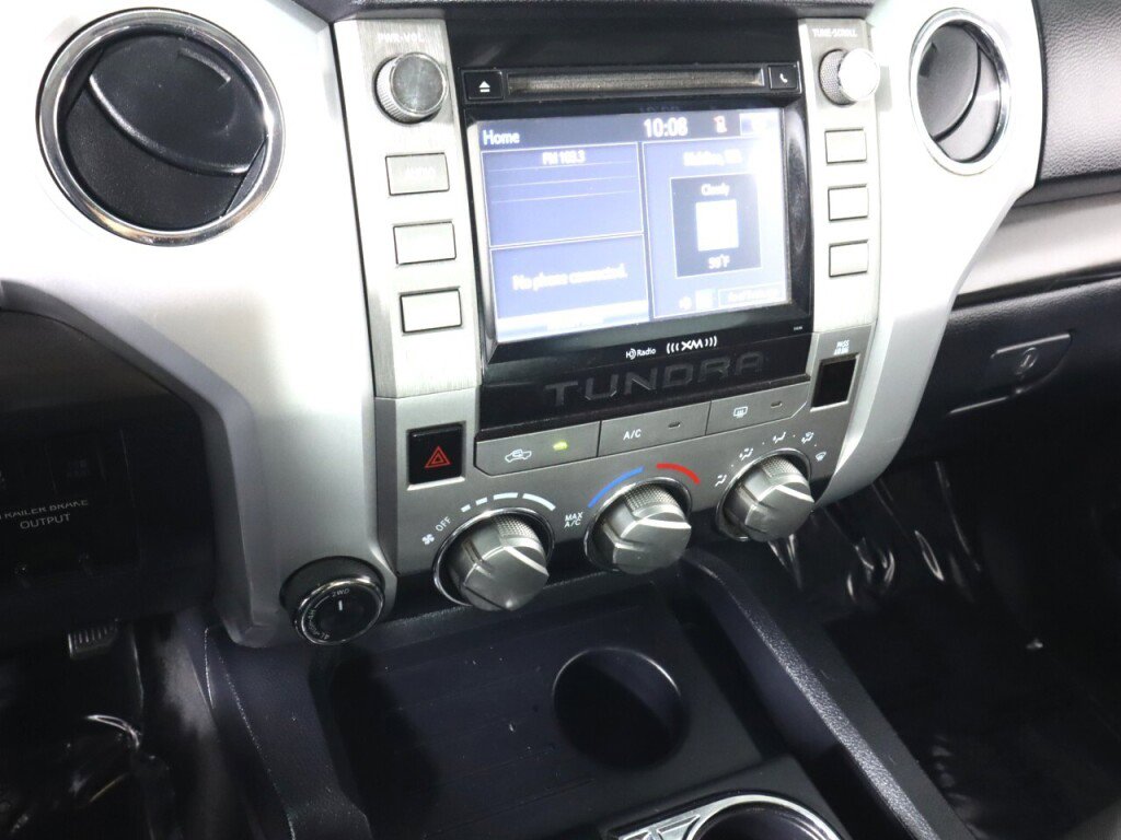 Used 2018 Toyota Tundra SR5 w/ TRD Off Road Package image 19