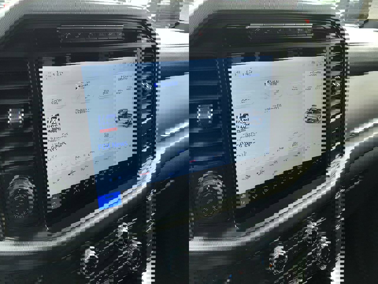 Used 2024 Ford F150 Platinum w/ FX4 Off-Road Package image 27