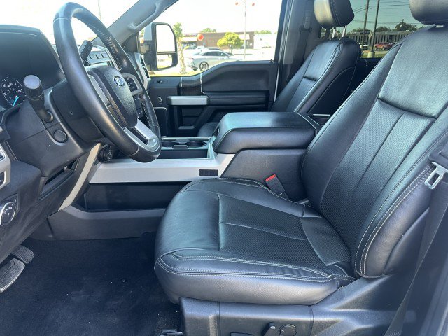 Used 2020 Ford F250 Lariat w/ Lariat Ultimate Package AWD/4WD image 12