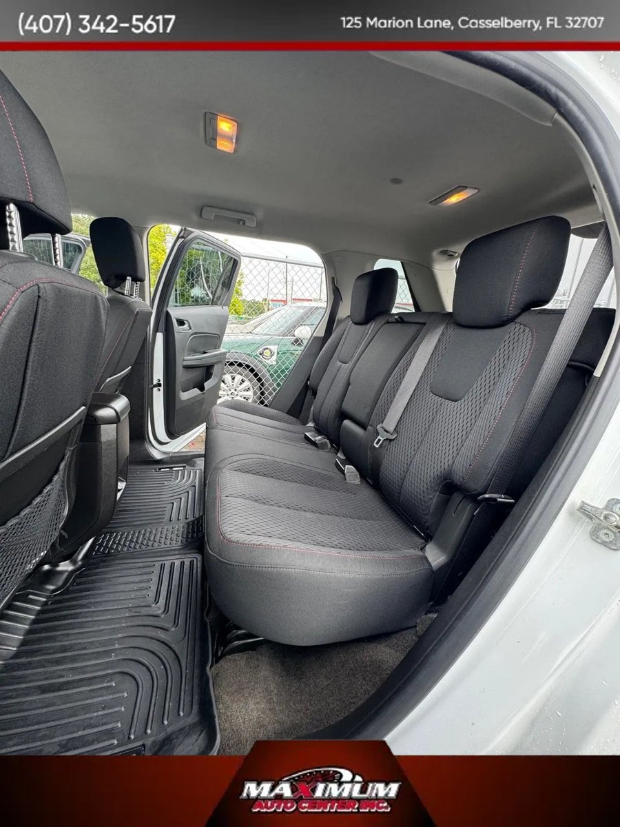 Used 2011 GMC Terrain SLE FWD image 17