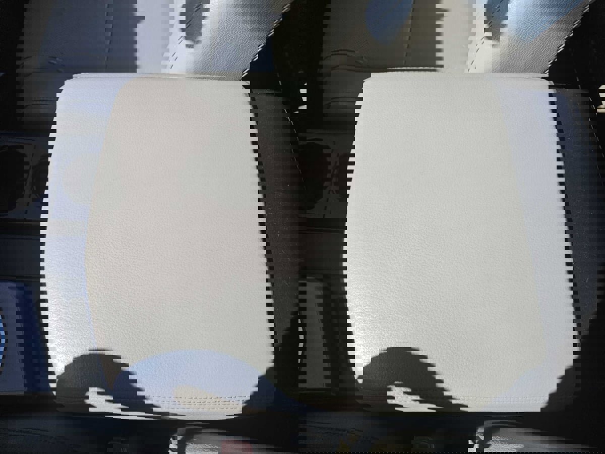 Used 2012 Toyota Sequoia Platinum image 23