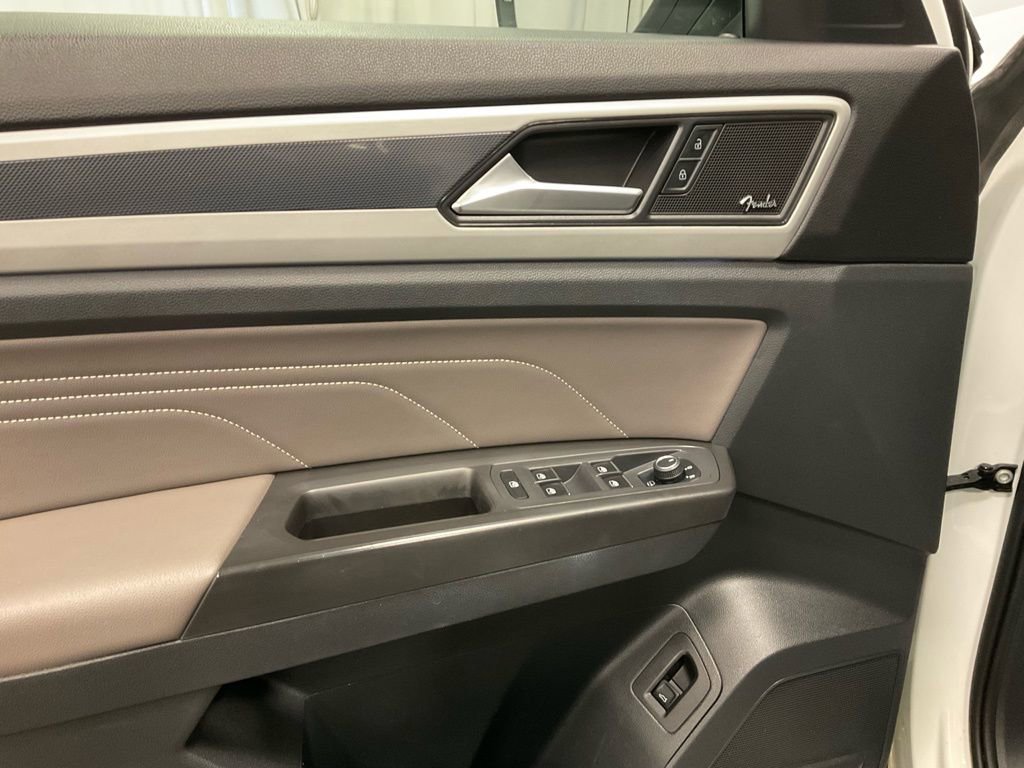 Used 2022 Volkswagen Atlas SEL Premium image 18