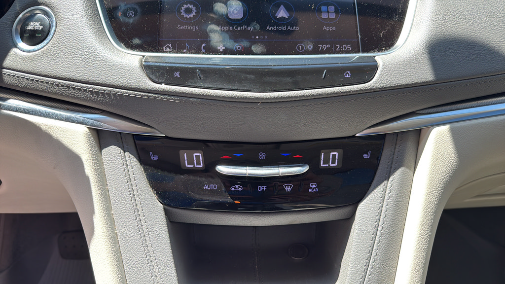 Used 2022 Cadillac XT5 Premium Luxury w/ Technology Package AWD/4WD image 38