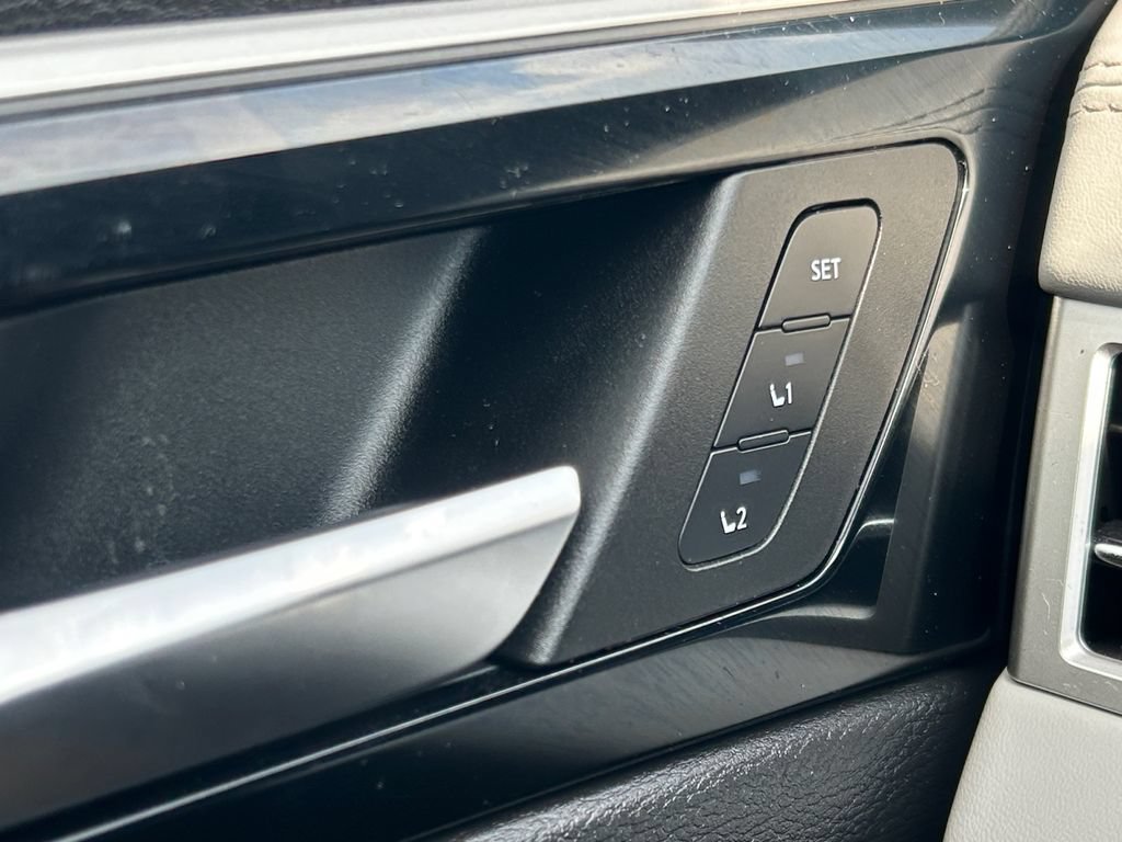 Used 2023 Mitsubishi Outlander SE AWD/4WD image 29