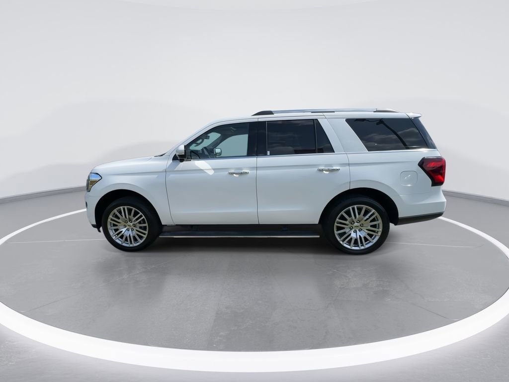 Used 2024 Ford Expedition Limited image 5