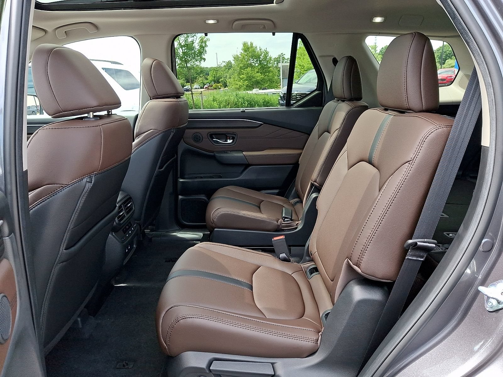 New 2026 Honda Pilot Touring image 5