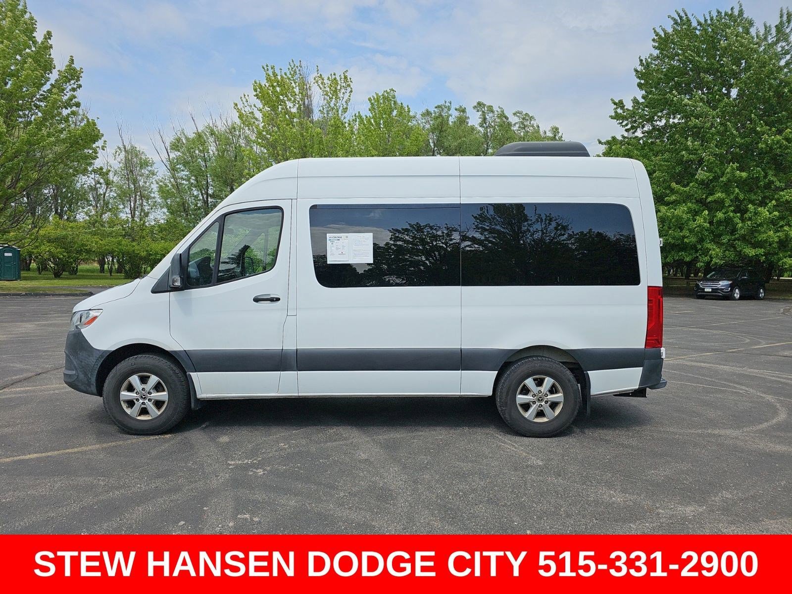 Used 2019 Mercedes-Benz Sprinter 2500 image 1