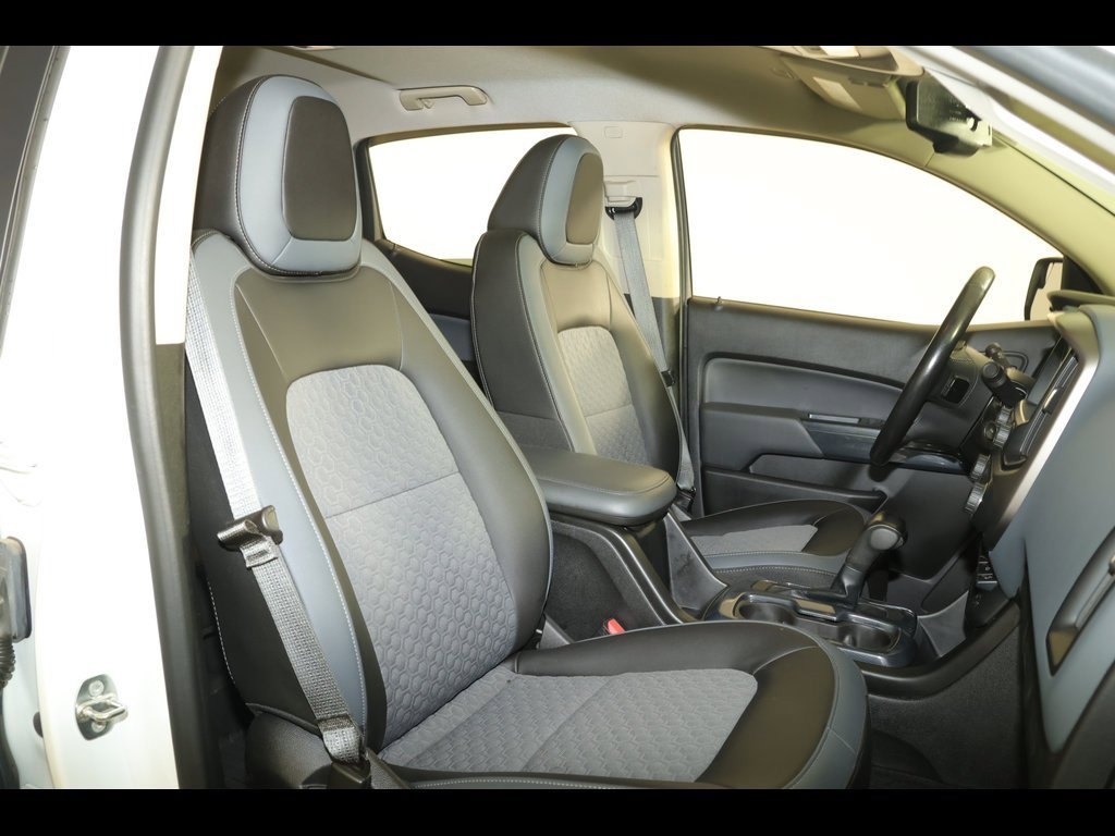 Used 2018 Chevrolet Colorado Z71 image 29