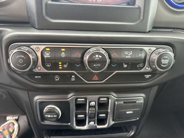 Used 2022 Jeep Wrangler Unlimited Willys image 17